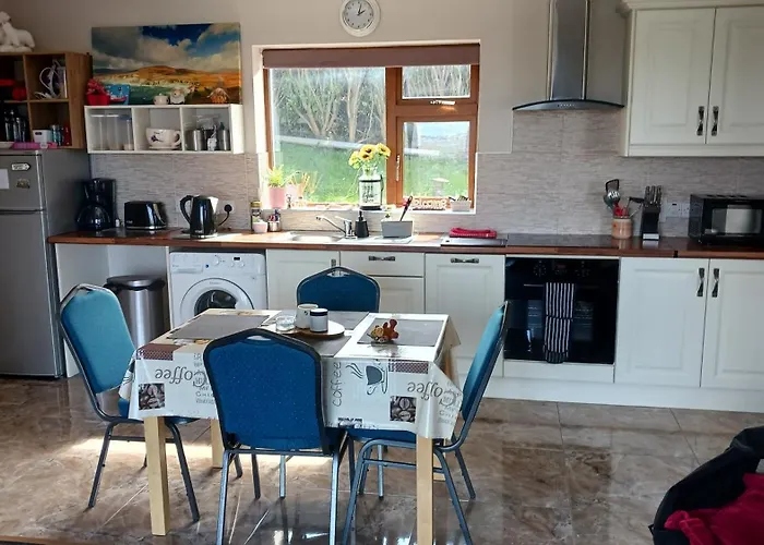 Lighthouse View * 特拉利