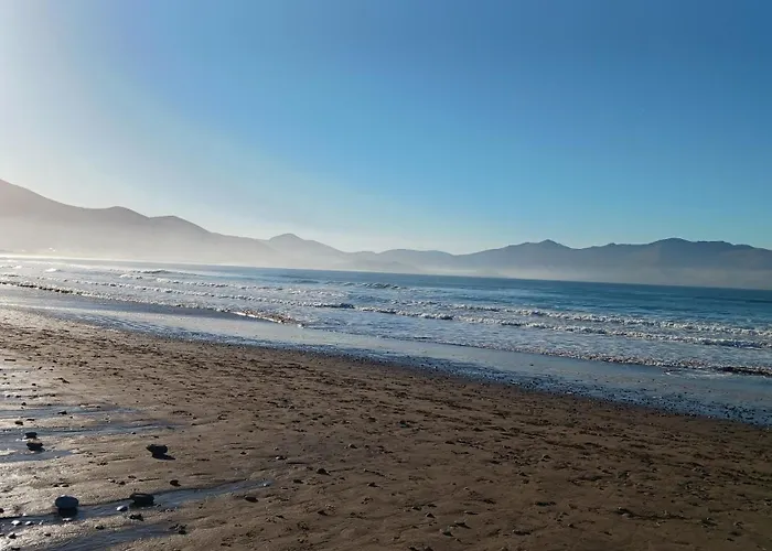 Lighthouse View 特拉利